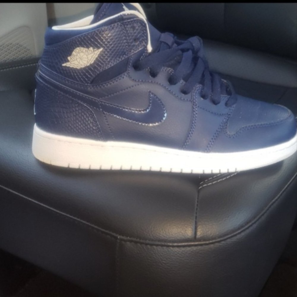 Nike Air Force